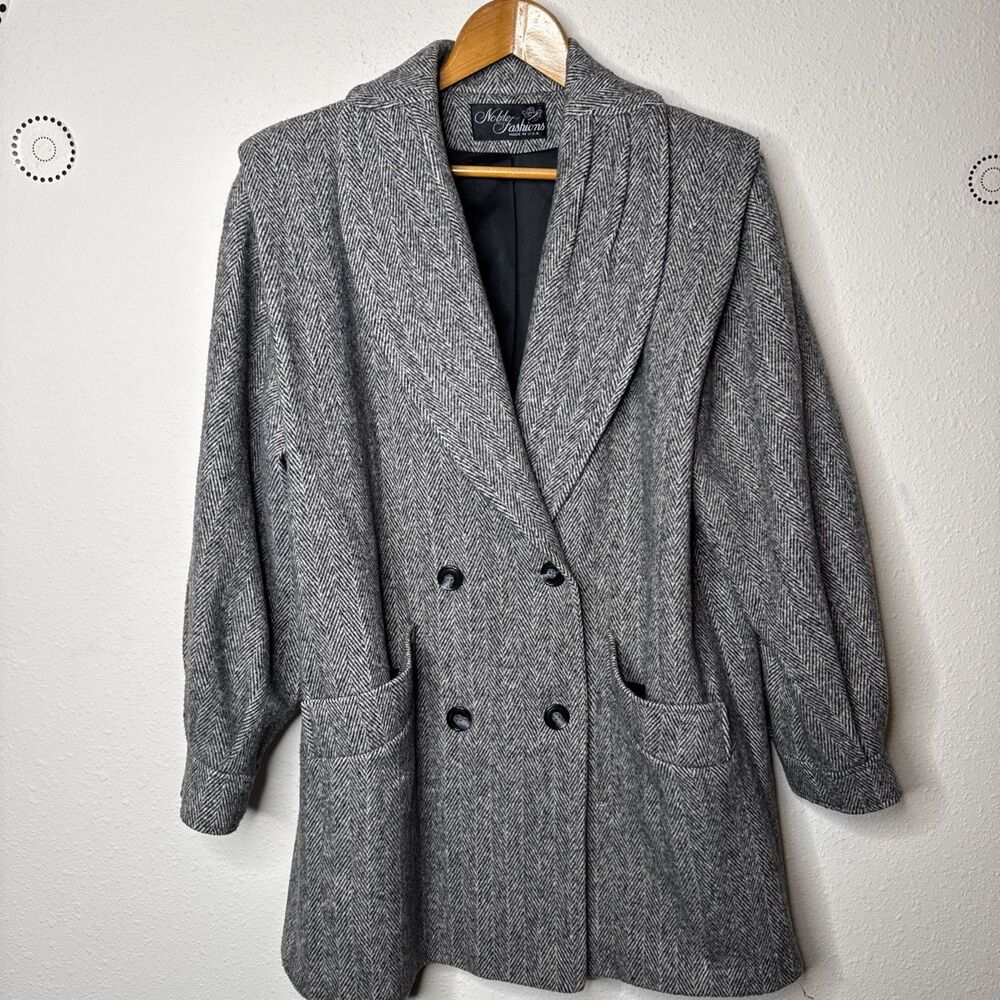 Noble Fashions Women’s Vintage Wool Coat Made In USA Size Large/XL Herringbone
